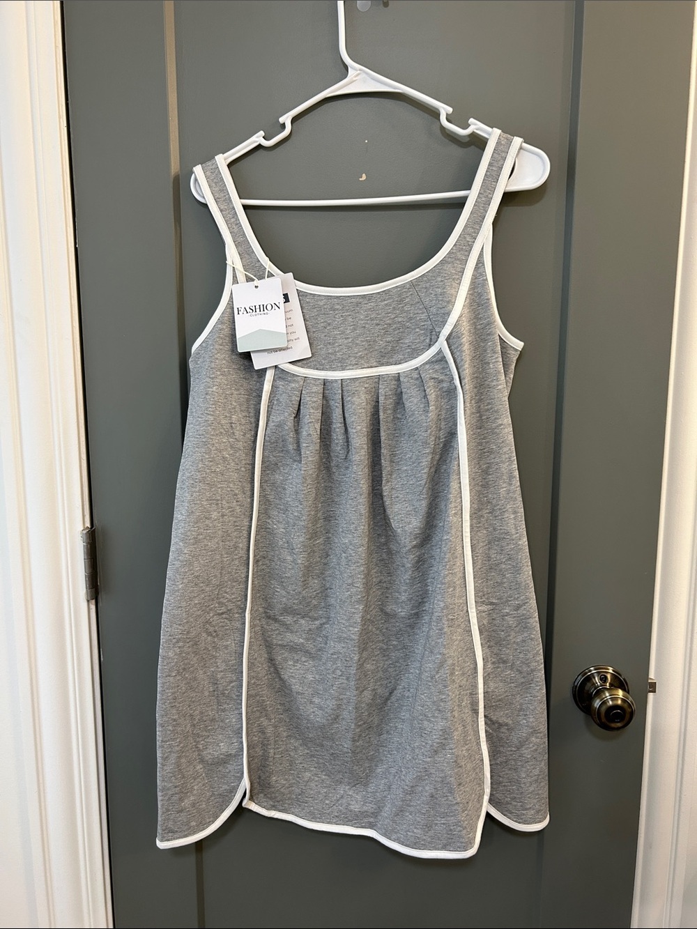 Women’s Summer Athletic Dress Grey with Contrast Trim size medium new - Picture 7 of 7